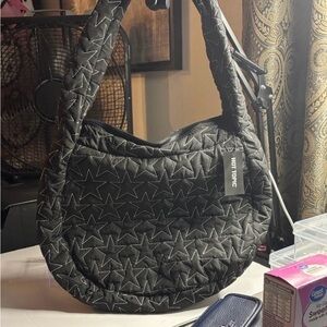 Hot Topic Black Star Quilted Women's Bag
